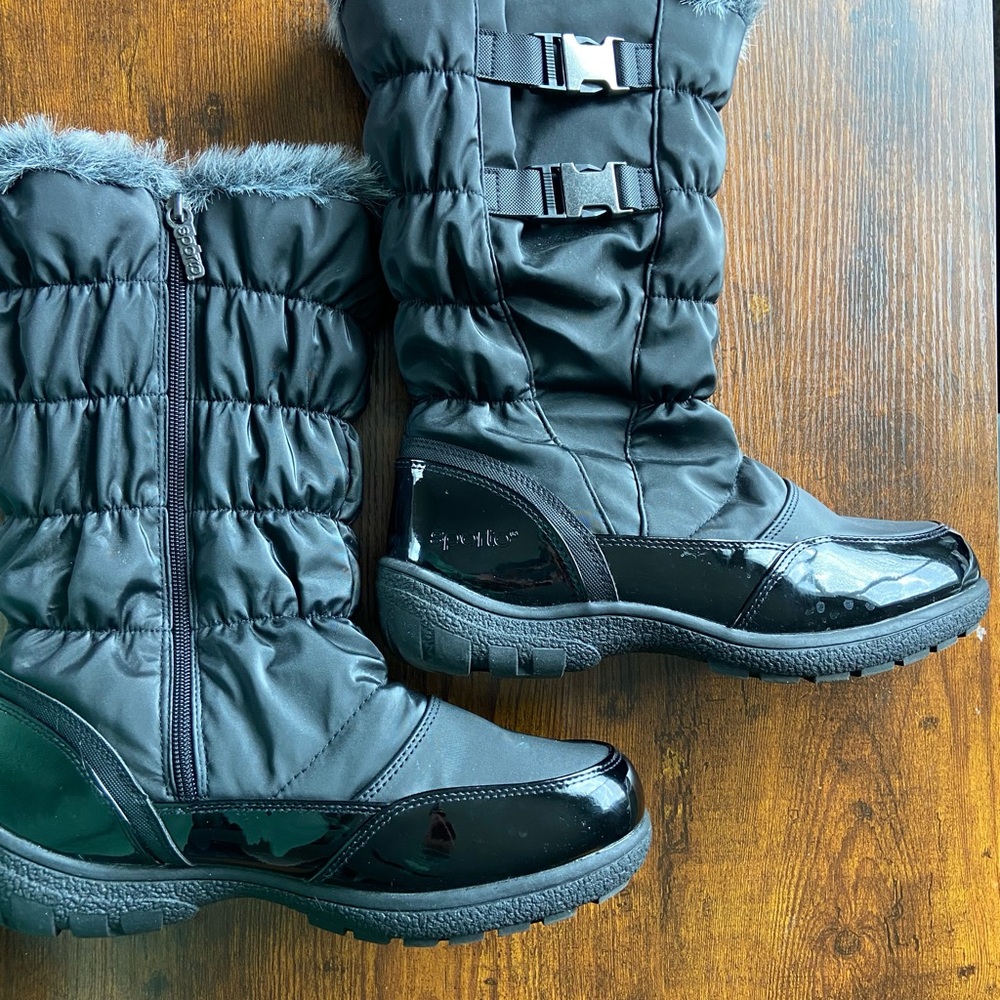 Sporto Black Winter Boots with Faux Fur